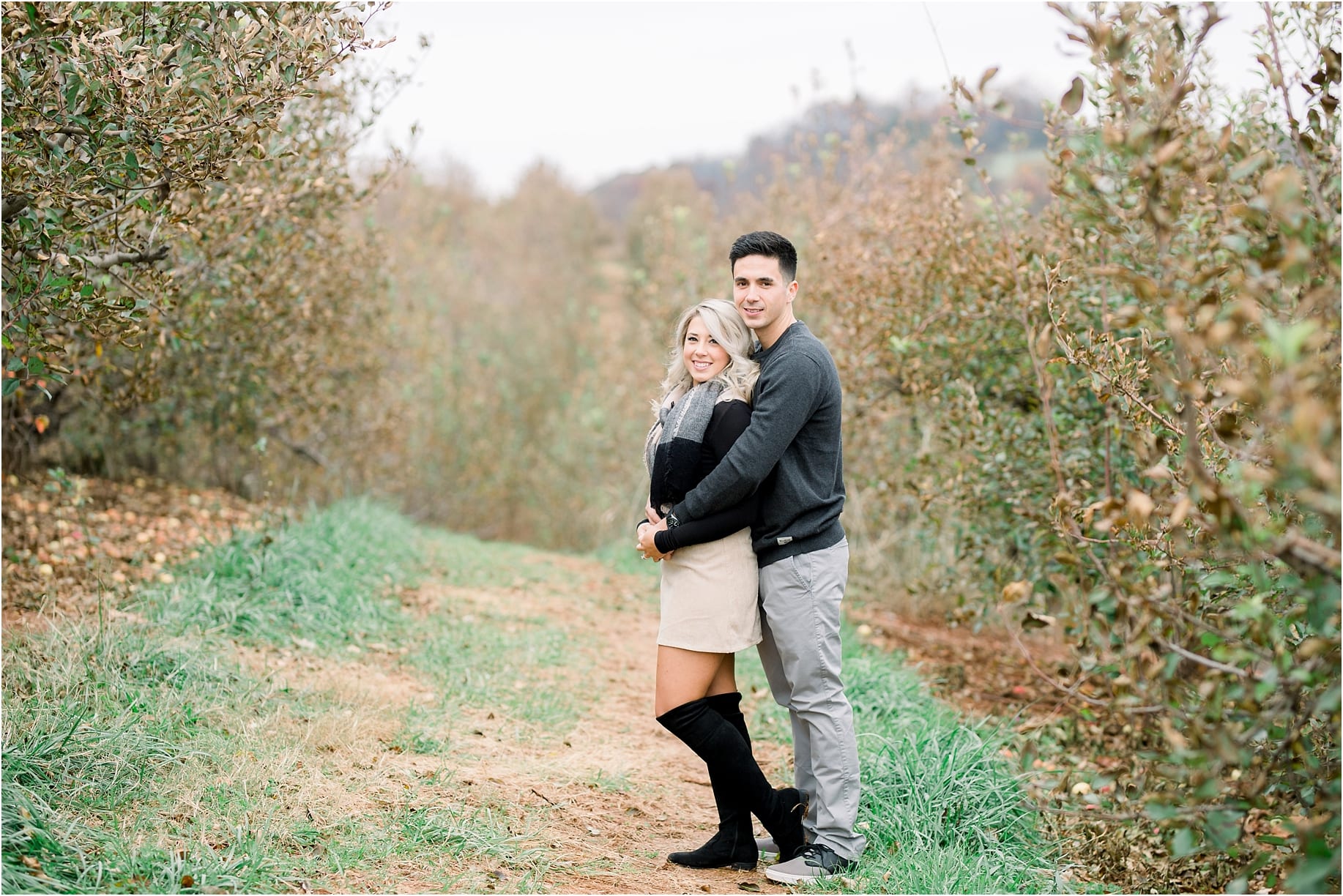 Charlottesville Mountain Fall Engagements at Carter Moutain Orchard_0012.jpg